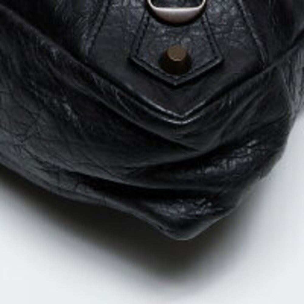 Balenciaga Town Leather Shoulder Bag Black - Picture 7 of 13